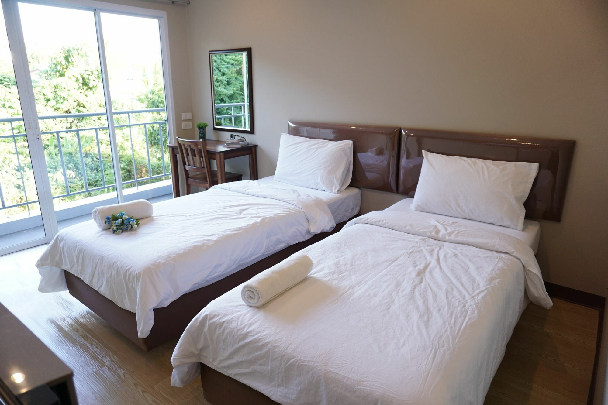 Chompu Nakarin Apartment Транг Екстер'єр фото