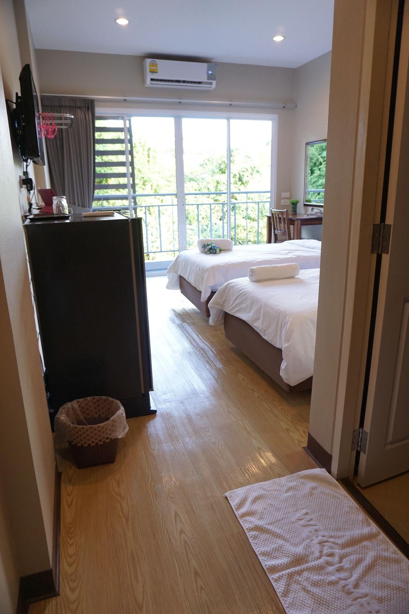 Chompu Nakarin Apartment Транг Екстер'єр фото